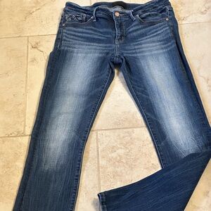 Women’s Buckle Black Straight 30x34 Like New